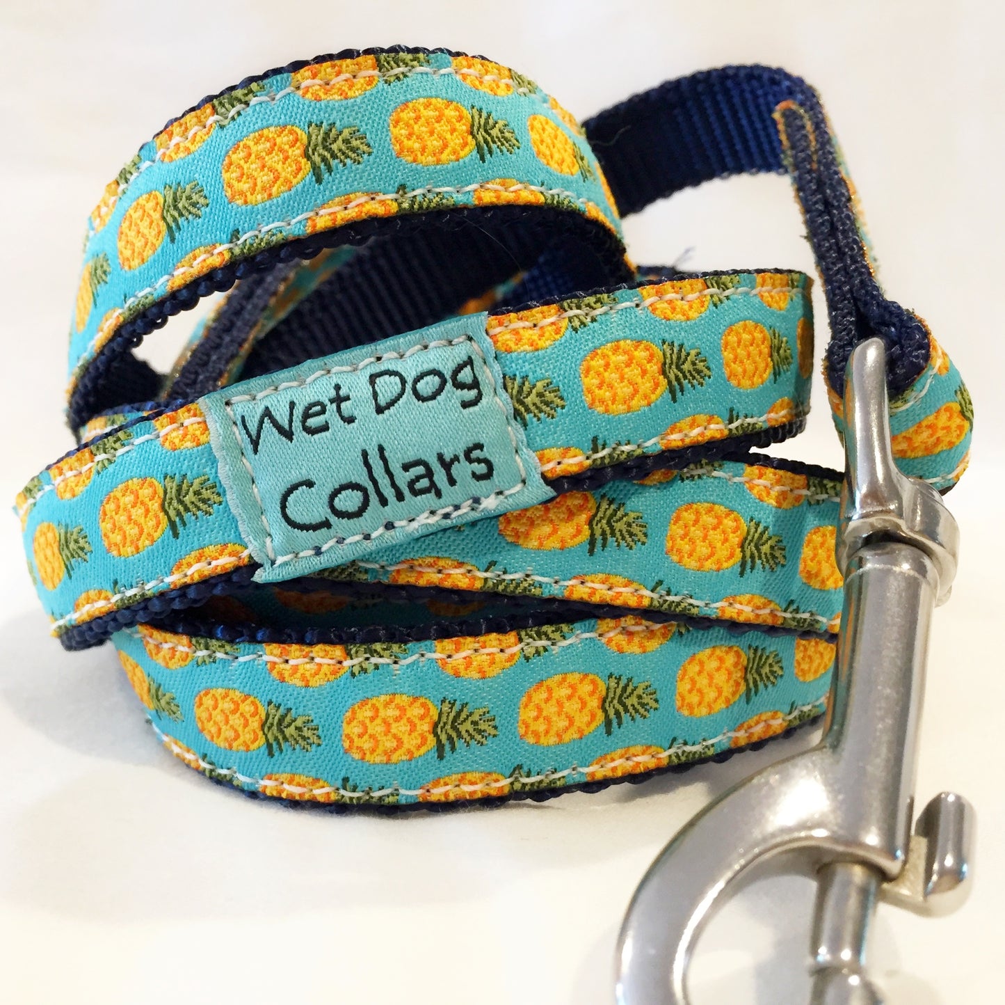Dog leash with pineapple pattern and saltwater proof stainless leash clip made for beach use