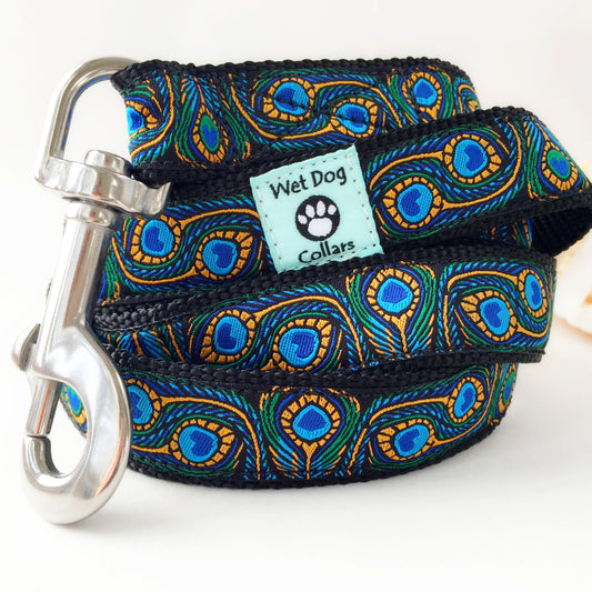 Dog leash with peacock feather pattern and saltwater proof stainless swivel leash clip
